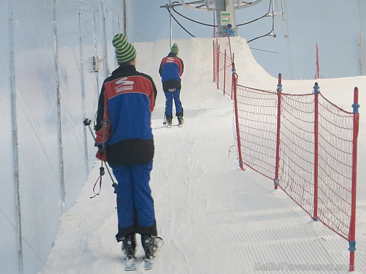 Ski Dubai atrodas Emirātu molā un ir ideāla atrakcija gan vietējiem, gan Dubaijas viesiem - www.skidubai.com Ski Dubai atrodas Emirātu molā un ir ideāla atrakcija gan vietējiem, gan Dubaijas viesiem - www.skidubai.com 95122