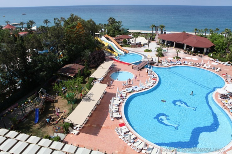 GoAdventure viesnīca PORTO AZZURRO DELTA 5* (SIDE) – atsvaidzinošs baseins karstā dienas laikā. Foto sponsors: www.goadventure.lv GoAdventure viesnīca PORTO AZZURRO DELTA 5* (SIDE) – atsvaidzinošs baseins karstā dienas laikā. Foto sponsors: www.goadventure.lv 95456
