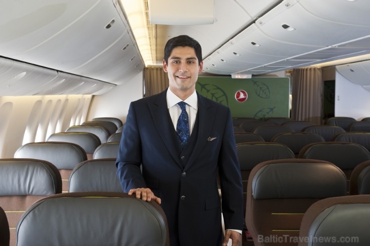 Turkish Airlines atzīta par 2012. gada labāko aviokompāniju Eiropā, kas ir gan aviokompānijas vadības, gan personāla nopelns. Foto: www.turkishairline Turkish Airlines atzīta par 2012. gada labāko aviokompāniju Eiropā, kas ir gan aviokompānijas vadības, gan personāla nopelns. Foto: www.turkishairline 96077