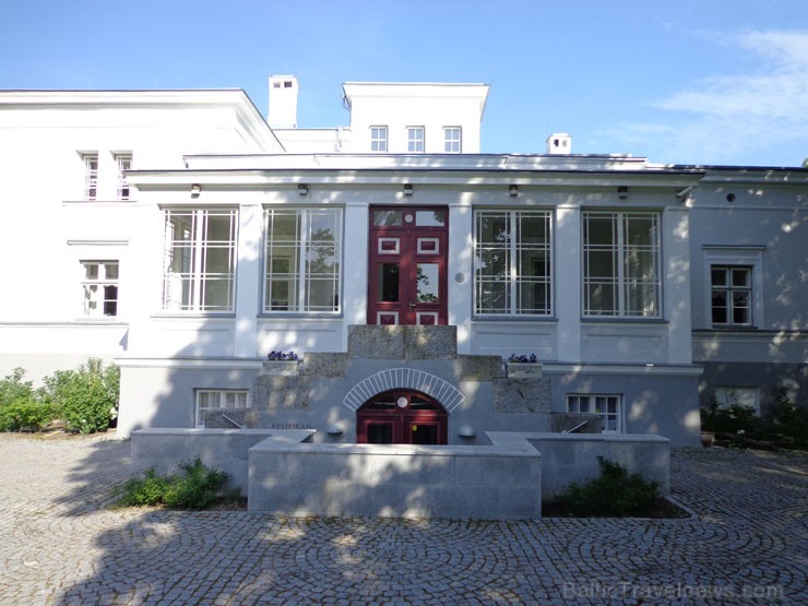 2007. gadā Sakas muiža uzvarēja Valsts prezidenta rīkotajā konkursā „Sakoptākā Igaunijas māja 2007”. 96055