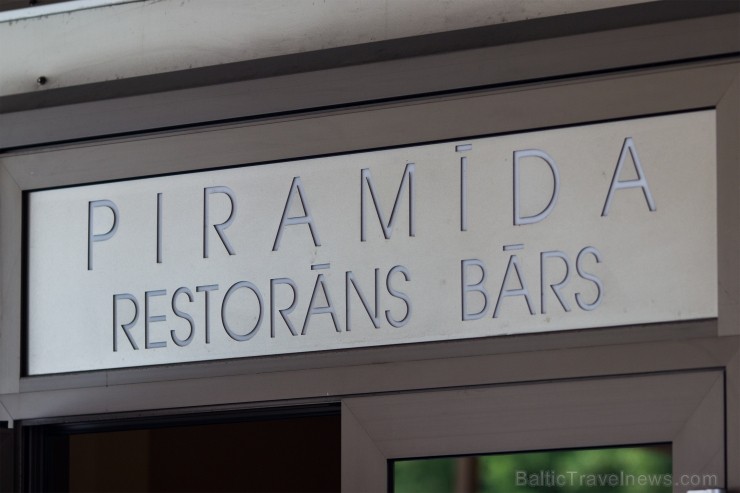 Restorāns Piramīda atklāj terases vasaras sezonu www.restaurantpiramida.lv 96922