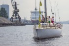 Jahta Spaniel pavadīta ceļā uz The Tail Ship Races 2013 regati 24