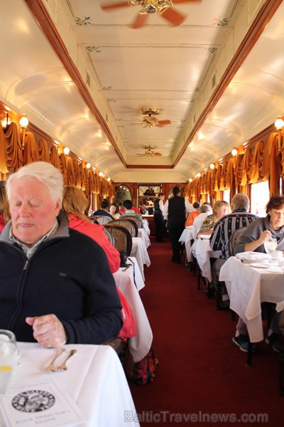 Nepas ieleja, brauciens ar vilcienu, kur pasniedz fantastiskas maltītes. 2013. gada pavasarī Travel Time devās grupu braucienā uz ASV Rietumu krastu u Nepas ieleja, brauciens ar vilcienu, kur pasniedz fantastiskas maltītes. 2013. gada pavasarī Travel Time devās grupu braucienā uz ASV Rietumu krastu u 97184