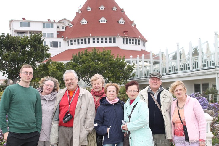 Coronado viesnīca, Sandjego. 2013. gada pavasarī Travel Time devās grupu braucienā uz ASV Rietumu krastu un Havaju salām. Foto: www.traveltime.lv Coronado viesnīca, Sandjego. 2013. gada pavasarī Travel Time devās grupu braucienā uz ASV Rietumu krastu un Havaju salām. Foto: www.traveltime.lv 97188