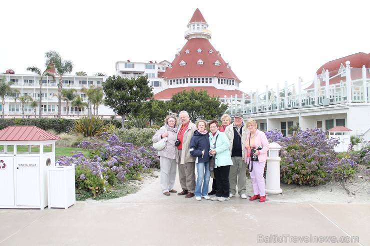 Coronado viesnīca, Sandjego. 2013. gada pavasarī Travel Time devās grupu braucienā uz ASV Rietumu krastu un Havaju salām. Foto: www.traveltime.lv Coronado viesnīca, Sandjego. 2013. gada pavasarī Travel Time devās grupu braucienā uz ASV Rietumu krastu un Havaju salām. Foto: www.traveltime.lv 97190