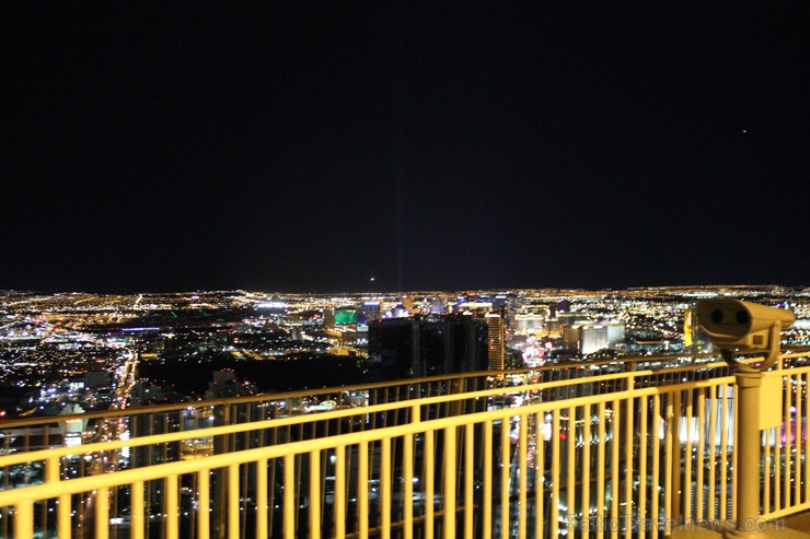 Skats no Lasvegasas stratosfēras. 2013. gada pavasarī Travel Time devās grupu braucienā uz ASV Rietumu krastu un Havaju salām. Foto: www.traveltime.lv Skats no Lasvegasas stratosfēras. 2013. gada pavasarī Travel Time devās grupu braucienā uz ASV Rietumu krastu un Havaju salām. Foto: www.traveltime.lv 97205