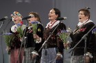 XXV Vispārējo latviešu dziesmu un XV deju svētku ietvaros pirmdien, 1. jūlijā, Lielajā Ģildē notika mazākumtautību kolektīvu koncertuzvedums Zem viena 14