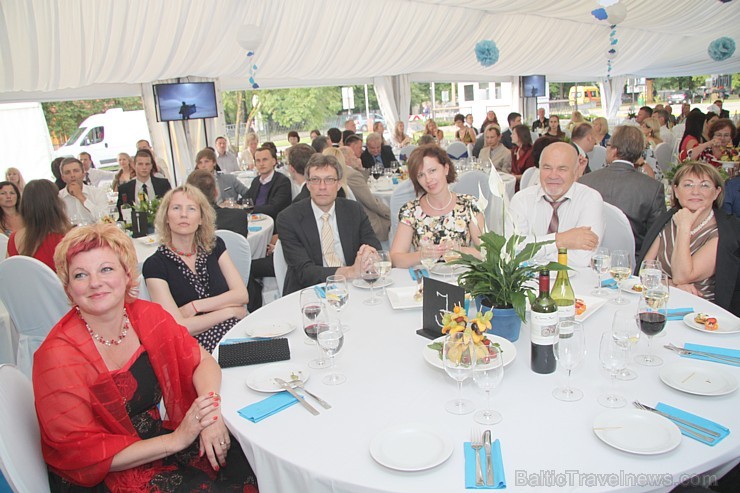 Biznesa augstskola «Turība» 5.07.2013 svinēja 20 gadu jubileju ar lielu vērienu - www.turiba.lv 98413