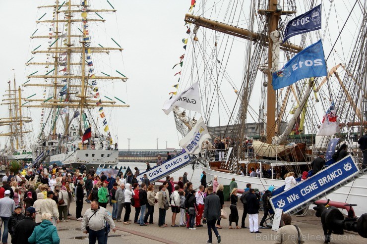 Starptautiskās burukuģu un jahtu regates The Tall Ships Races 2013 dalībnieki pirms došanās uz Rīgu ieradās Ventspilī, kur tos varēja apskatīt Ostas i Starptautiskās burukuģu un jahtu regates The Tall Ships Races 2013 dalībnieki pirms došanās uz Rīgu ieradās Ventspilī, kur tos varēja apskatīt Ostas i 101360