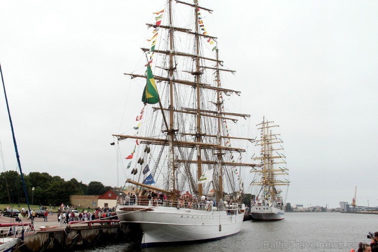 Starptautiskās burukuģu un jahtu regates The Tall Ships Races 2013 dalībnieki pirms došanās uz Rīgu ieradās Ventspilī, kur tos varēja apskatīt Ostas i 101363