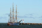 Starptautiskās burukuģu un jahtu regates The Tall Ships Races 2013 dalībnieki pirms došanās uz Rīgu ieradās Ventspilī, kur tos varēja apskatīt Ostas i 1