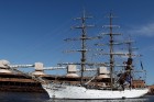 Starptautiskās burukuģu un jahtu regates The Tall Ships Races 2013 dalībnieki pirms došanās uz Rīgu ieradās Ventspilī, kur tos varēja apskatīt Ostas i 4