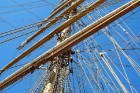 Starptautiskās burukuģu un jahtu regates The Tall Ships Races 2013 dalībnieki pirms došanās uz Rīgu ieradās Ventspilī, kur tos varēja apskatīt Ostas i 32