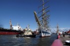 Starptautiskās burukuģu un jahtu regates The Tall Ships Races 2013 dalībnieki pirms došanās uz Rīgu ieradās Ventspilī, kur tos varēja apskatīt Ostas i 38