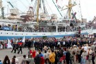 Starptautiskās burukuģu un jahtu regates The Tall Ships Races 2013 dalībnieki pirms došanās uz Rīgu ieradās Ventspilī, kur tos varēja apskatīt Ostas i 96