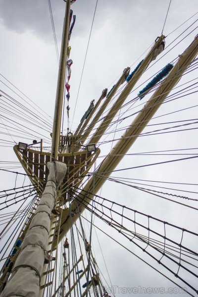 «The Tall Ships Races» pirmās dienas aktivitātes Rīgā pulcē tūkstošiem apmeklētāju 101515