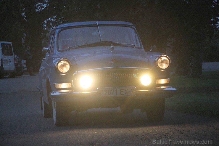 No 25. – 27. jūlijam (2013) tiek aizvadīts 5. Jubilejas Dikļu pils Retro rallijs. Foto sponsors: www.diklupils.lv No 25. – 27. jūlijam (2013) tiek aizvadīts 5. Jubilejas Dikļu pils Retro rallijs. Foto sponsors: www.diklupils.lv 101622