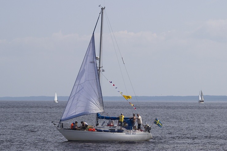Ar buru parādi noslēdzas regates «The Tall Ships Races 2013» Rīgas posms 101761