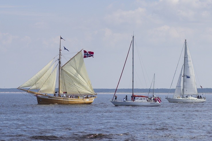 Ar buru parādi noslēdzas regates «The Tall Ships Races 2013» Rīgas posms 101769