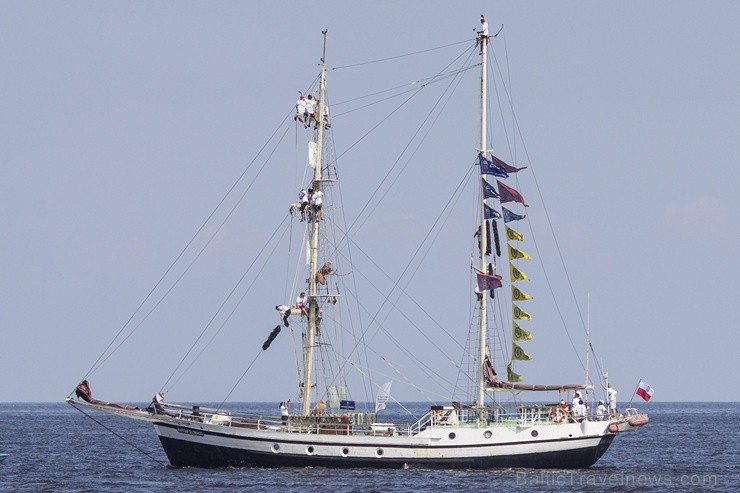 Ar buru parādi noslēdzas regates «The Tall Ships Races 2013» Rīgas posms 101776