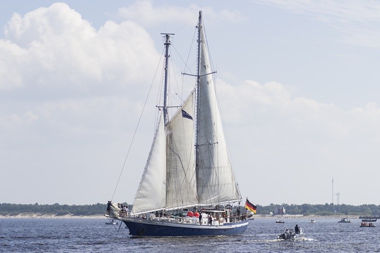 Ar buru parādi noslēdzas regates «The Tall Ships Races 2013» Rīgas posms 101793