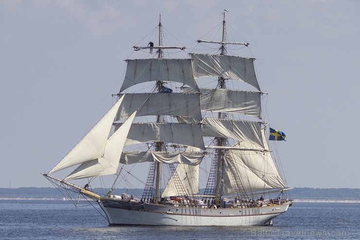 Ar buru parādi noslēdzas regates «The Tall Ships Races 2013» Rīgas posms 101796