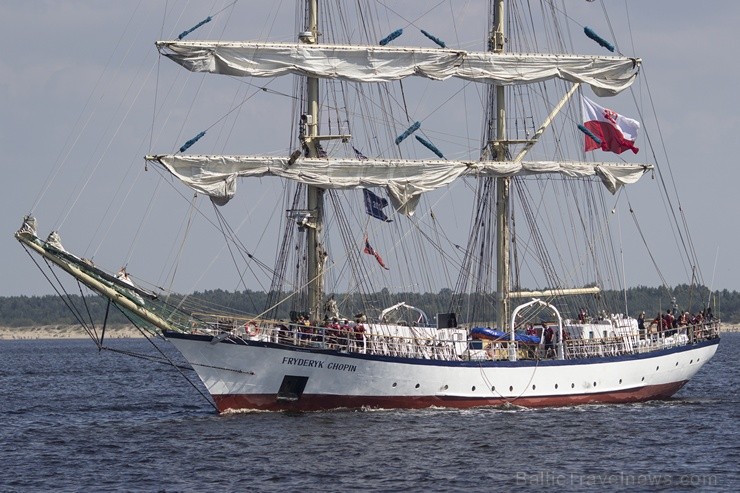 Ar buru parādi noslēdzas regates «The Tall Ships Races 2013» Rīgas posms 101844