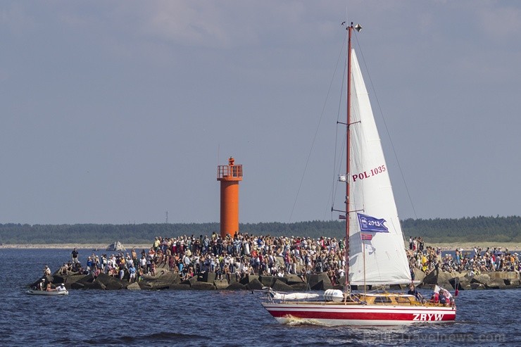 Ar buru parādi noslēdzas regates «The Tall Ships Races 2013» Rīgas posms 101848