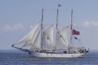 Ar buru parādi noslēdzas regates «The Tall Ships Races 2013» Rīgas posms 10