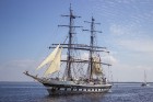 Ar buru parādi noslēdzas regates «The Tall Ships Races 2013» Rīgas posms 28