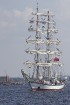Ar buru parādi noslēdzas regates «The Tall Ships Races 2013» Rīgas posms 70