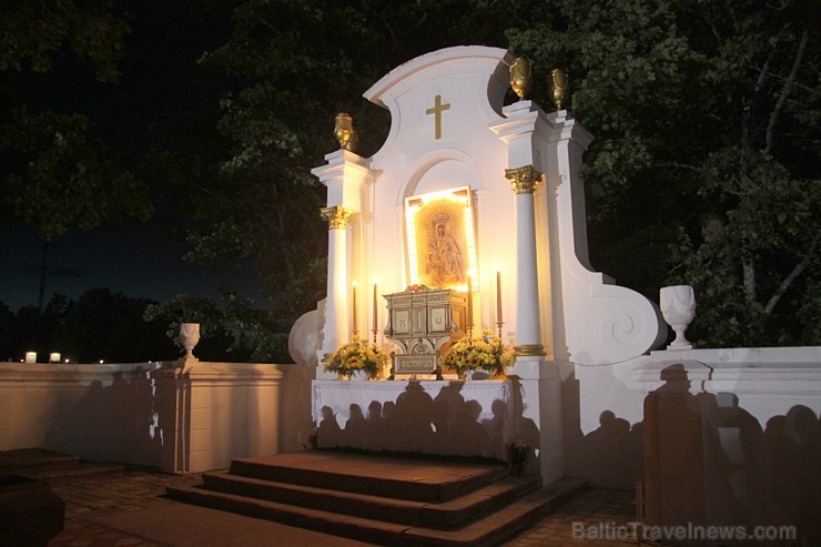 Svētās Jaunavas Marijas debesīs uzņemšanas svētki Aglonā 14.08.2013 - Tautas Krusta ceļš 103225