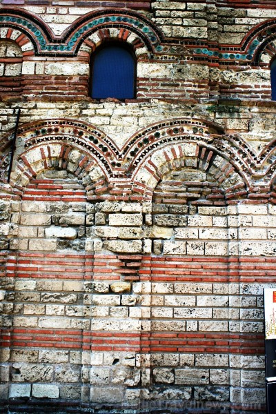 Nesebrā, saskaņā ar statistikas datiem, ir visvairāk baznīcu pasaulē, rēķinot uz iedzīvotāju skaitu.
Foto sponsors: www.novatours.lv Nesebrā, saskaņā ar statistikas datiem, ir visvairāk baznīcu pasaulē, rēķinot uz iedzīvotāju skaitu.
Foto sponsors: www.novatours.lv 103297