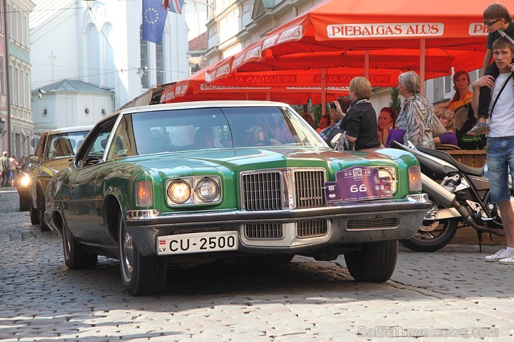 17.08.2013 Rīgas svētku ietvaros norisinājās gada lielākais seno spēkratu salidojums «Rīga Retro 2013». Foto sponsors: www.grandpalaceriga.com 17.08.2013 Rīgas svētku ietvaros norisinājās gada lielākais seno spēkratu salidojums «Rīga Retro 2013». Foto sponsors: www.grandpalaceriga.com 103469