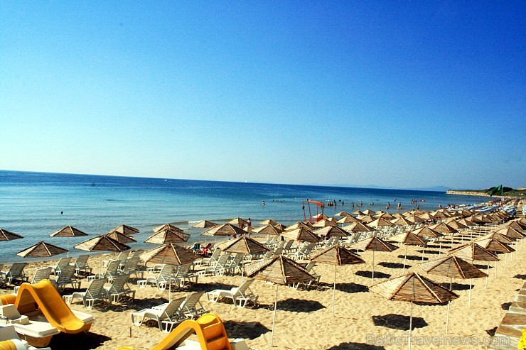 Saulainais krasts ir pats lielākais Melnās jūras piekrastes kūrortu komplekss.
Foto sponsors: www.novatours.lv 103920