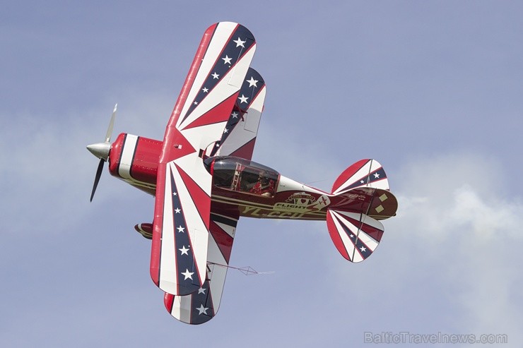 Riga Freestyle Aerobatic Master Cup 2013 pulcē pasaules labākos pilotus 103986