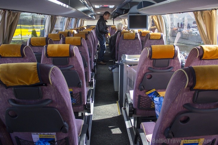 Ar Ecolines autobusiem ik dienas pasažieriem iespējams komfortabli ceļot starp 18 valstīm un gandrīz 200 pilsētām  - www.ecolines.lv 104113