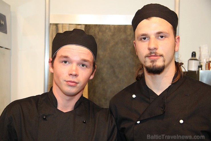 Pārtikas izstādes «Riga Food 2013» ietvaros norisinājās Latvijas pavārzeļļu konkurss. Vairāk informācijas - www.chef.lv Pārtikas izstādes «Riga Food 2013» ietvaros norisinājās Latvijas pavārzeļļu konkurss. Vairāk informācijas - www.chef.lv 104819