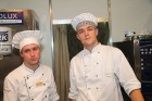 Pārtikas izstādes «Riga Food 2013» ietvaros norisinājās Latvijas pavārzeļļu konkurss. Vairāk informācijas - www.chef.lv 9