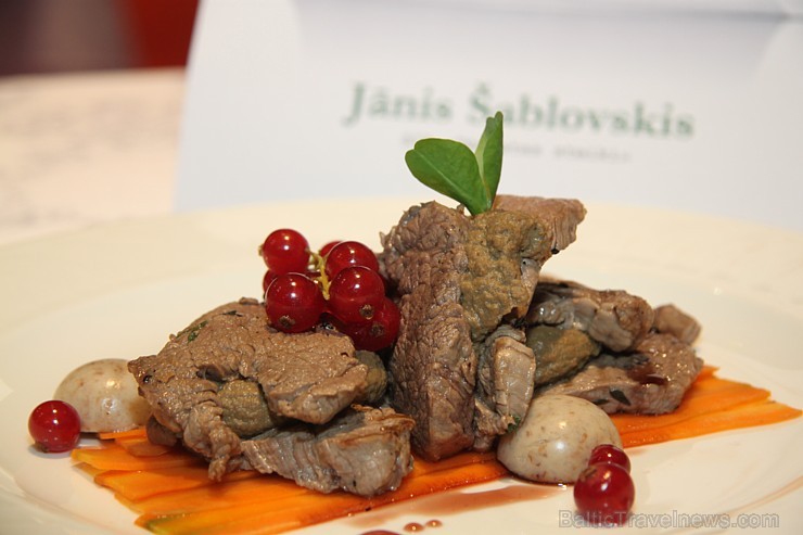 Latvijas 2013. gada pavāra konkurss (06.09.2013) pārtikas izstādē «Riga Food 2013». Vairāk informācijas - www.chef.lv Latvijas 2013. gada pavāra konkurss (06.09.2013) pārtikas izstādē «Riga Food 2013». Vairāk informācijas - www.chef.lv 104927