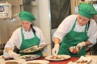 Latvijas 2013. gada pavāra konkurss (06.09.2013) pārtikas izstādē «Riga Food 2013». Vairāk informācijas - www.chef.lv 44