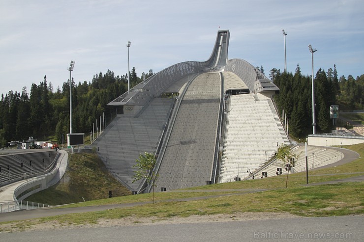 Travelnews.lv redakcija 9.09.2013 apmeklēja Holmenkollenes tramplīnu - www.holmenkollen.com 105617