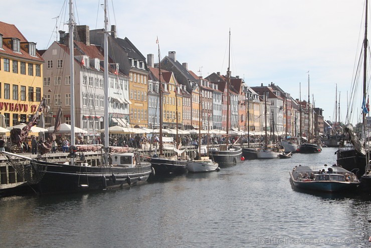 Viens no elegantākajiem Kopenhāgenas rajoniem ir Nihavna, kurā pulcējas mākslinieki, tūristi un fotogrāfi - www.visitcopenhagen.com 105652