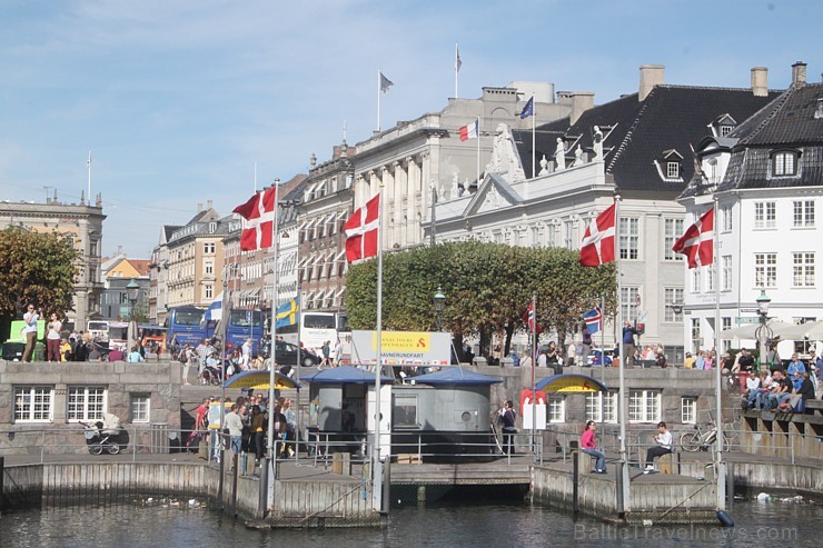 Kopenhāgenas nosaukums burtiskā tulkojumā no dāņu valodas nozīmē 'tirdzniecības osta' - www.visitcopenhagen.com Kopenhāgenas nosaukums burtiskā tulkojumā no dāņu valodas nozīmē 'tirdzniecības osta' - www.visitcopenhagen.com 105658