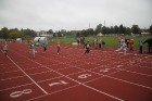 Ogres novada jaunie vieglatlēti sacenšas par sportiskāko skolu. Foto sponsors: www.latvijascentrs.lv 10