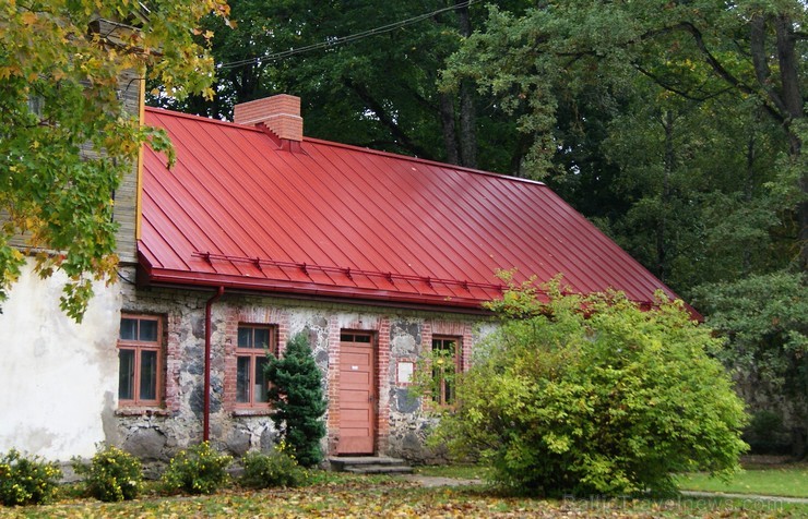 Ērberģes muižā, kas atrodas Neretas novadā, pamazām ienāk zelta rudens 106291