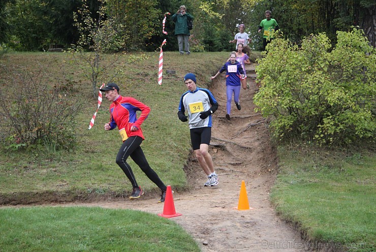 vOgres novada balvu izcīņa garo distanču skriešanā «Lazdukalnu kross 2013», kas notika 29.09.2013 - www.LatvijasCentrs.lv vOgres novada balvu izcīņa garo distanču skriešanā «Lazdukalnu kross 2013», kas notika 29.09.2013 - www.LatvijasCentrs.lv 106859