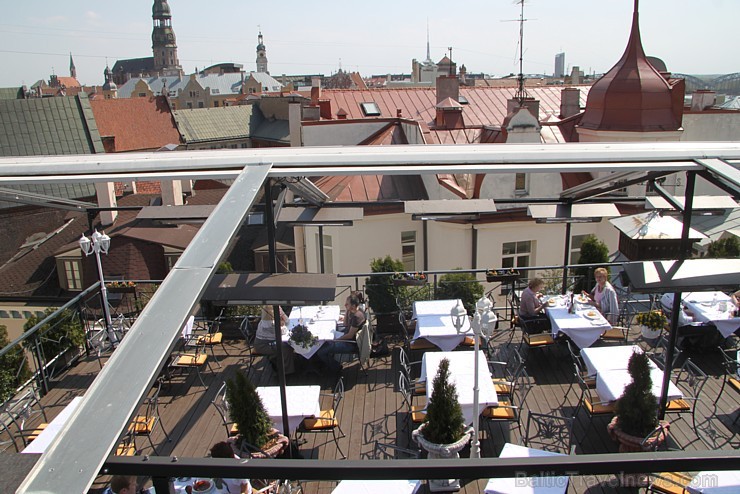 Vasaras jumta terase viesnīcā Gutenbergs dāvāja burvīgus Rīgas panorāmas skatus - www.gutenbergs.eu 106961