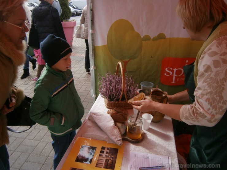 Nedēļas nogalē, 27. un 28. septembrī, Lauku labumu tirdziņā pie tirdzniecības kompleksa Spice, norisinājās Lielāko dārza velšu parāde, kurā apmeklētāj Nedēļas nogalē, 27. un 28. septembrī, Lauku labumu tirdziņā pie tirdzniecības kompleksa Spice, norisinājās Lielāko dārza velšu parāde, kurā apmeklētāj 107056