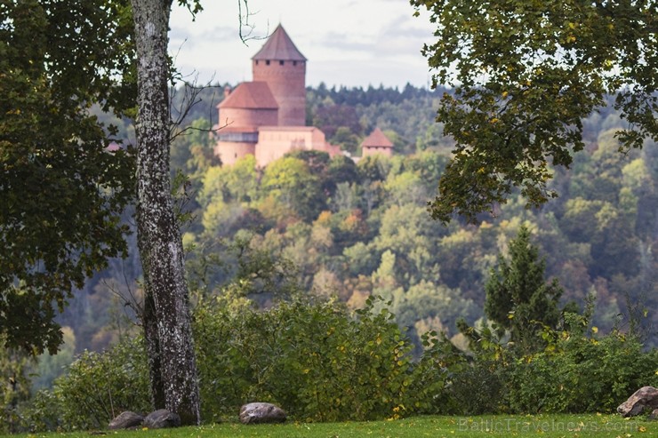 Rekonstruētajā Livonijas ordeņa Siguldas pilī var izbaudīt patiesu viduslaiku auru 107071